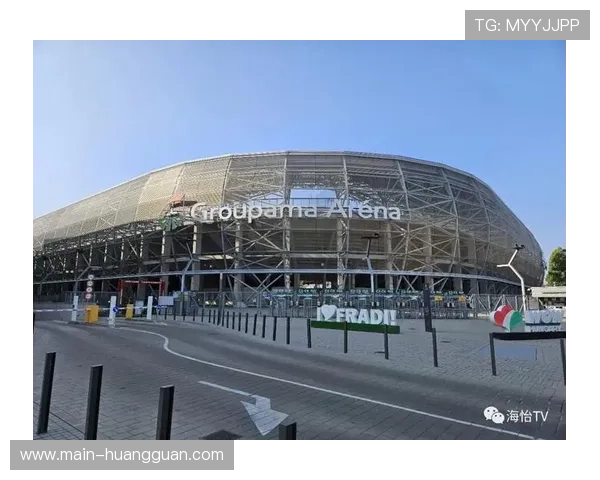 欧冠决赛场地检验：布达佩斯球场通过安全与设施评估