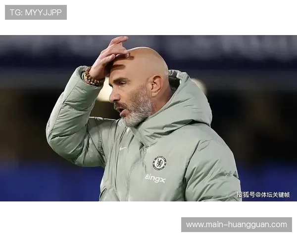 切尔西本赛季五张红牌创纪律纪录，管理矛盾凸显